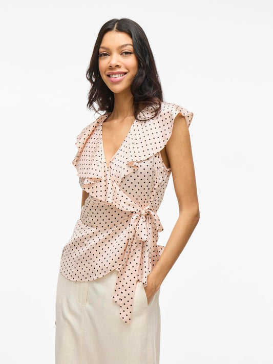 model_shot-front