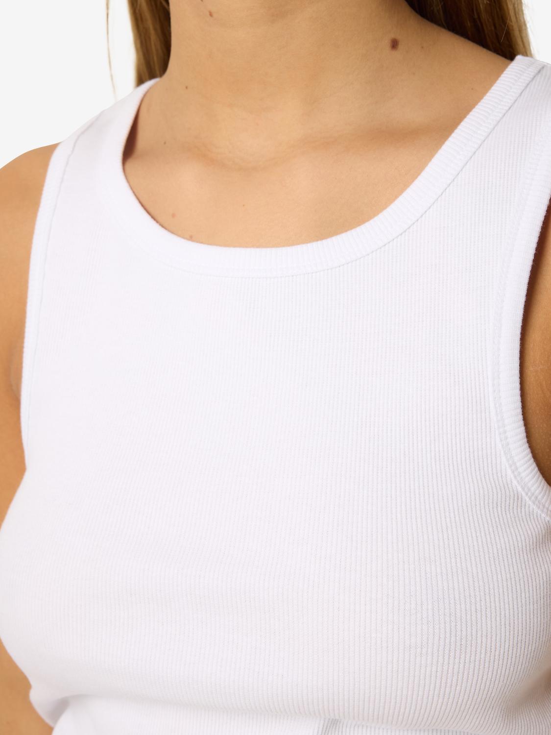 model_shot-detail