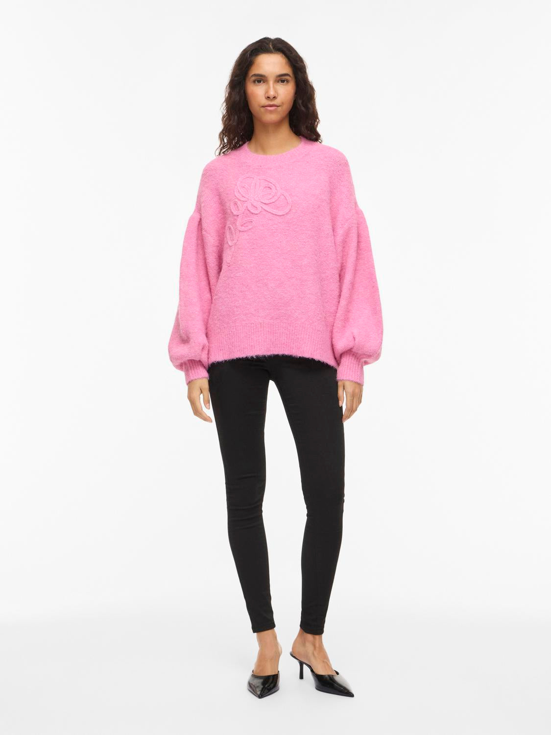 model_shot-front_full